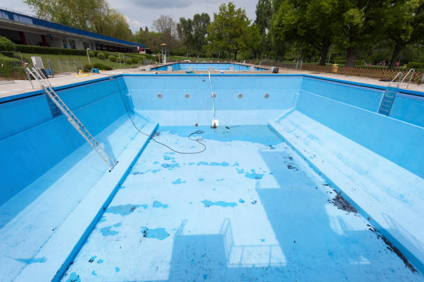 Best Commercial water damage restoration  in Windsor Heights, IA
